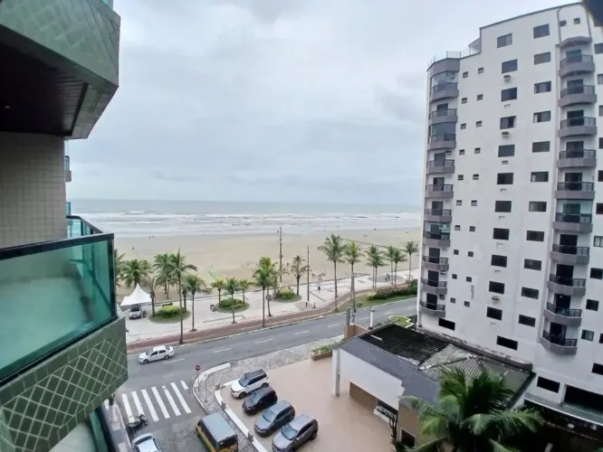 Imóvel para aluguel tem 220 metros quadrados com 3 quartos em Aviação - Praia Grande - SP