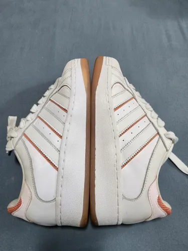 Tênis Adidas Femino (usado)