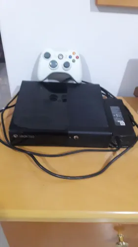 Xbox 360 super slim destravado ltu
