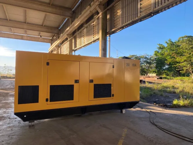 Gerador 350 kVA Caterpillar motor Scania eletrônico com alternador weg