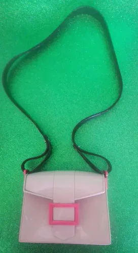 Bolsa LARISSA MANOELA