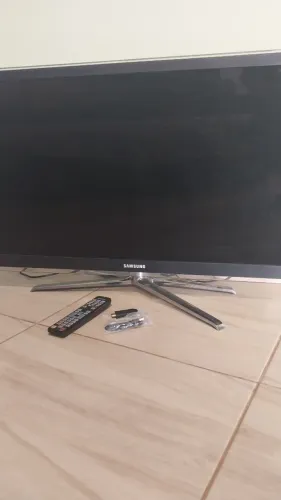 TV Televisão Samsung 40pol com ChromeCast