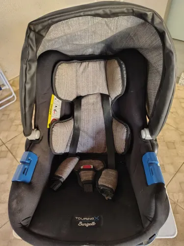 Bebê conforto Burigoto