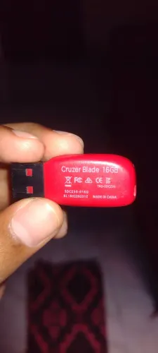 Pen Drive San Disk (16 GB)