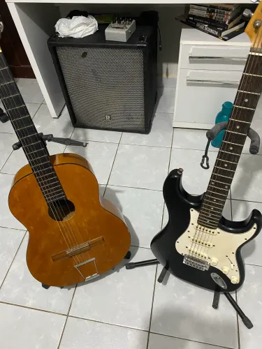 ? Kit Guitarra Memphis Tagima MG32 + Violão Nylon ? Instrumentos