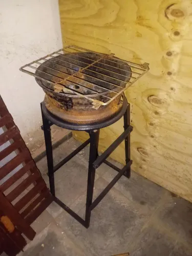 Churrasqueira de rodap