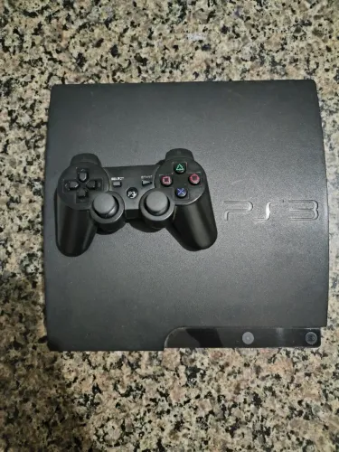 PS3 slim desbloqueado, com controle e 6 jogos