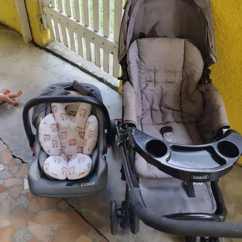 Carrinho de bebê Cosco Kids