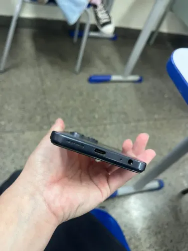 Celular infinix HOT 50 i 