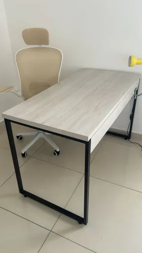 Mesa para escritório