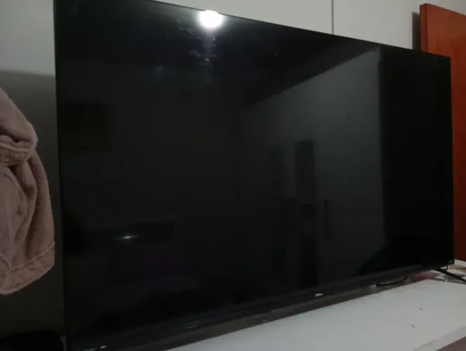 Tv Roku Philco retirada de peças ou possível recuperação 