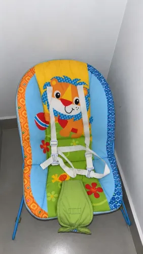 Vendo cadeirinha de descanso 