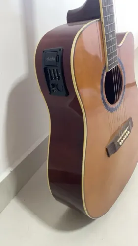 Violão acústico