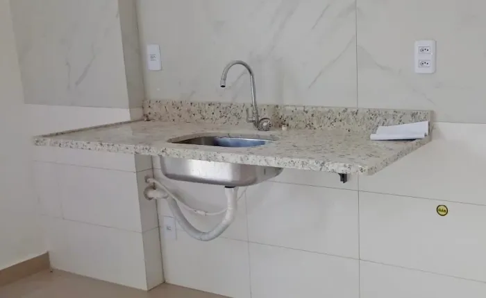 Vendo bancada pedra Dallas ( acompanha Cuba)