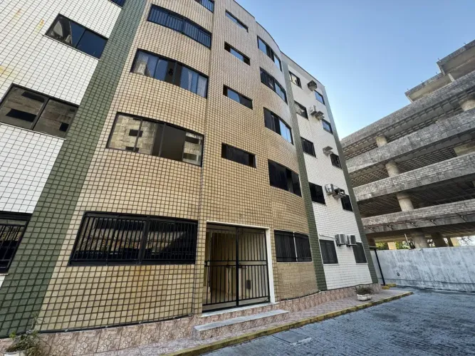Imóvel para venda possui 68 metros quadrados com 3 quartos em Rodolfo Teófilo - Fortaleza