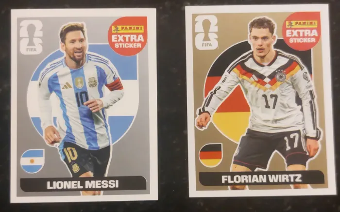 Figurinha da copa  prata e ouro (Messi e Florian  Wirtz)