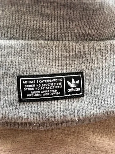 Gorro Adidas Stakeboarding Importado da Holanda