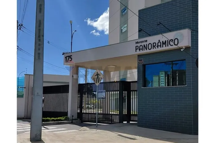 Apartamento Térreo à Venda no Mirante Panorâmico Pronto para MORAR