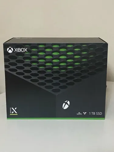 Videogame Xbox Series X 1TB Novo LACRADO NA CAIXA