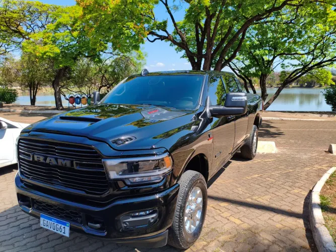 Ram 2500 Laram. 6.7 Night ED. TB CD 4X4 DIE 2023