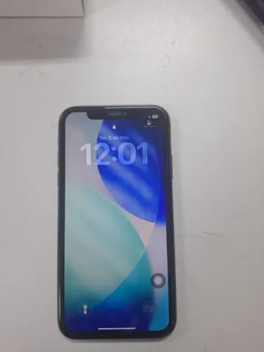 iPhone 11 Perfeito Estado - (bateria cerca de 75%) - Vendo e envio pela OLX Pay
