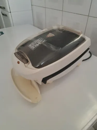 Sanduicheira grill