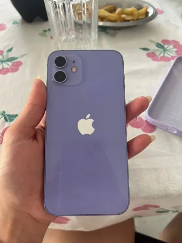iPhone 12