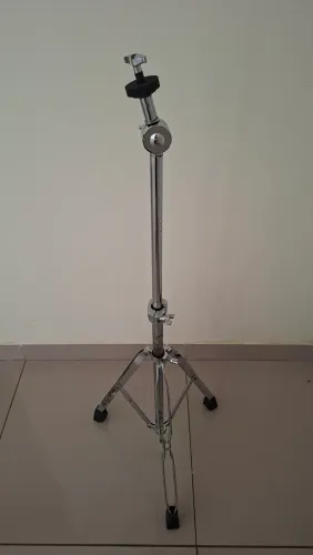 Estante de prato reta usada