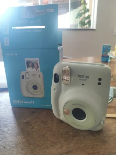 Maquina Fotográfica Insta Mini 11