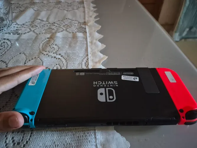 NINTENDO SWITCH V1