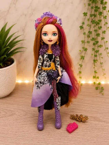 Ever after high Holly spring