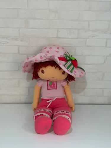 Boneca Vintage Moranguinho 65cm