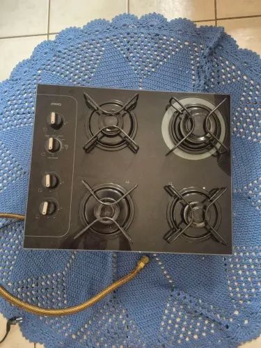 Cooktop Consul a gás muito novo.