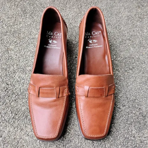 Mocassim Mr cat 37 novo feminino 