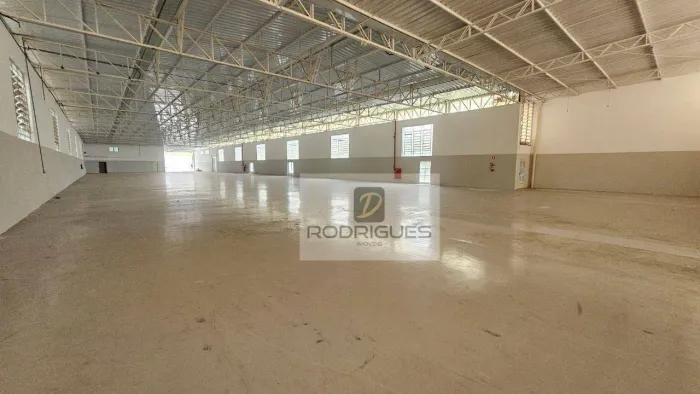 Galpão para alugar, 2639 m² por R$ 87.532,38/mês - Campanário - Diadema/SP
