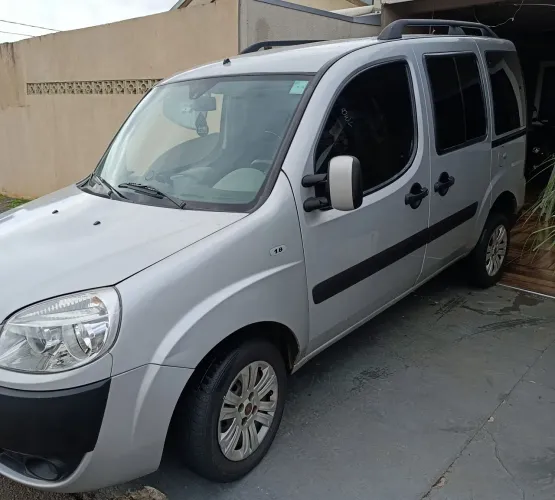 Fiat Doblo Essence 1.8 Flex 16V 5P 2013