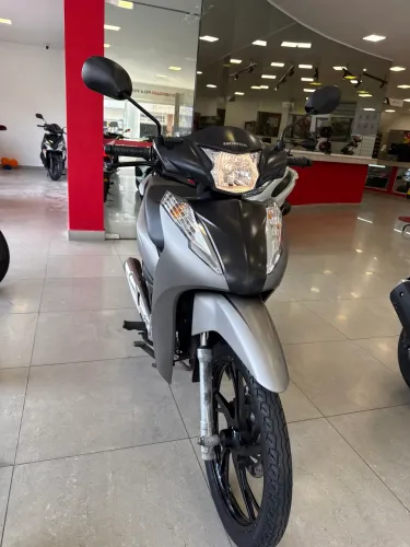Biz 125 2024 23mil km
