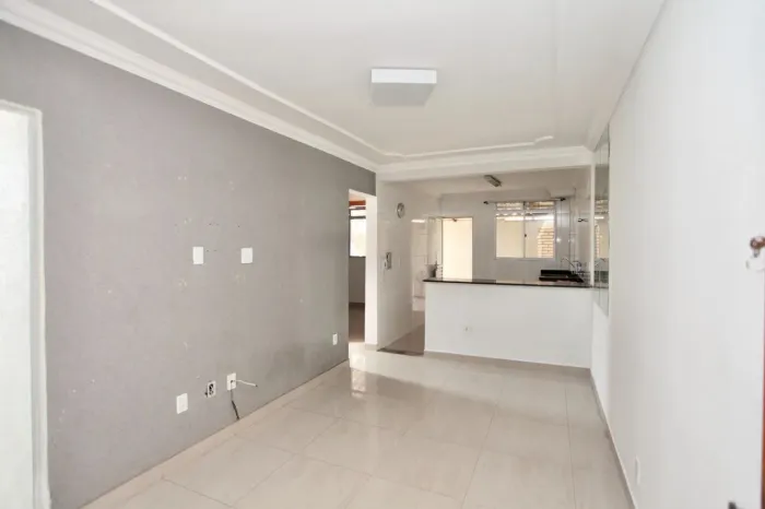 Apartamento à Venda - Jardim Balneário, 2 Quartos, 60 m2