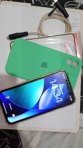 Vendo iPhone 11/64 gb já é menor valor