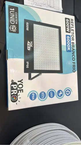 Refletor 600w Yoe na promoção 