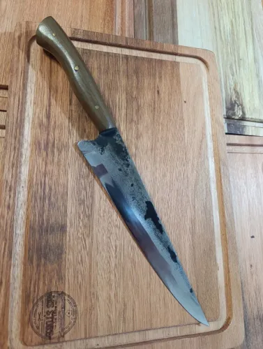 Faca em Aço Carbono 9"