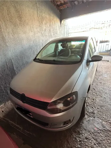 Volkswagen Fox 1.6 MI Total Flex 8V 5P 2014