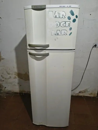 Geladeira usada