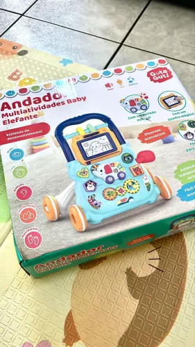 Andador de bebê novo, na caixa!!!