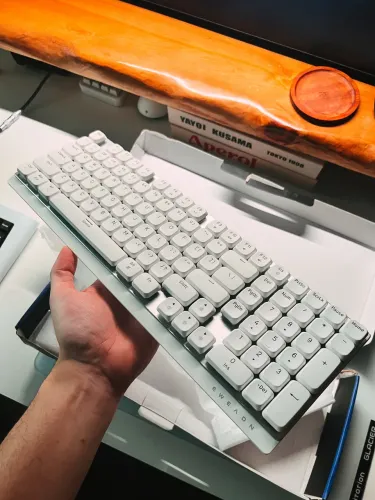 Teclado low profile sem fio m100
