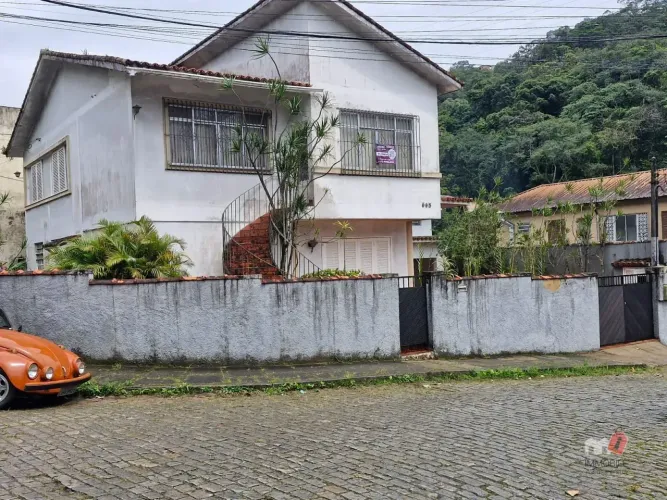 Casa para locação, Caxambu, Petrópolis, RJ