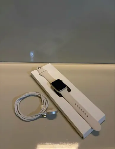 Apple Watch SE 02 40MM