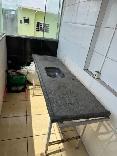 Vende se pia com bancada!!