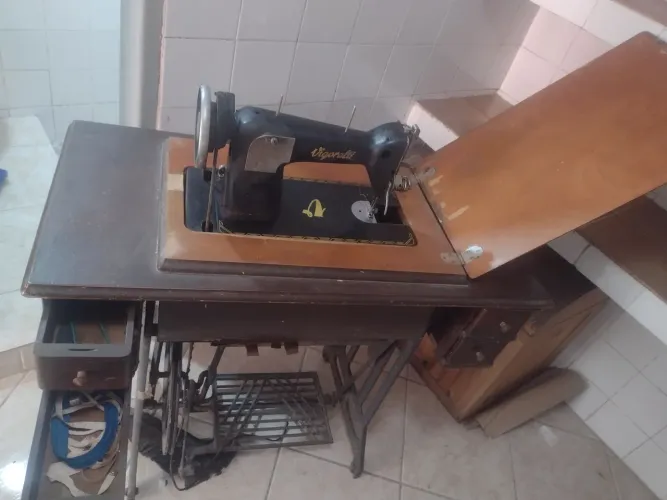 Máquina de costura