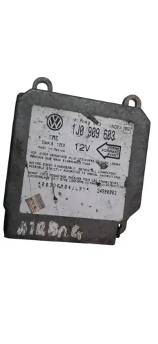 Módulo Central Airbag Volkswagen Golf 2007 2008 2009 A 2011